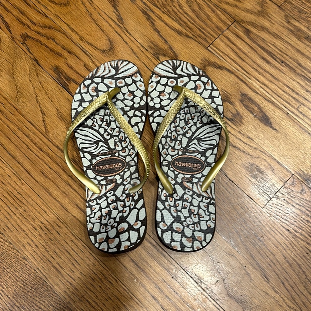 Havianas sandals